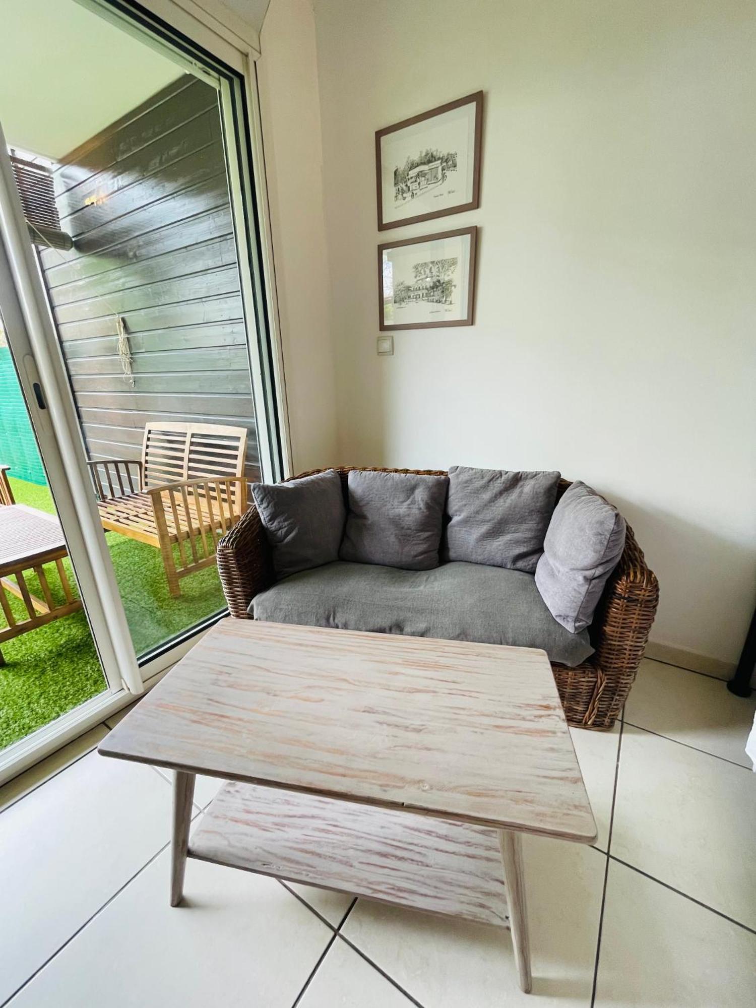 Prana Lodge Saint Gilles Les Bains 800 M De La Plage ภายนอก รูปภาพ