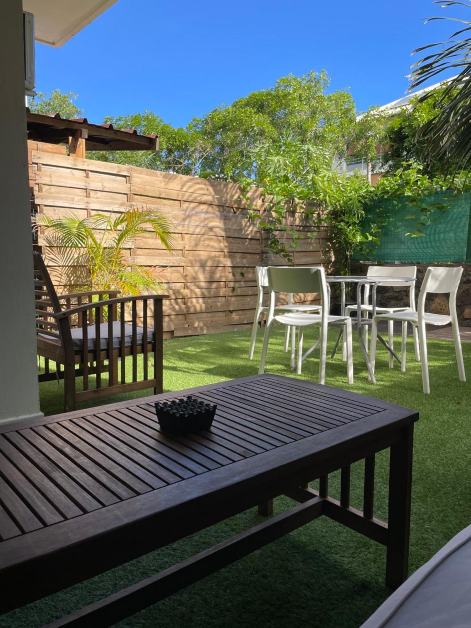 Prana Lodge Saint Gilles Les Bains 800 M De La Plage ภายนอก รูปภาพ